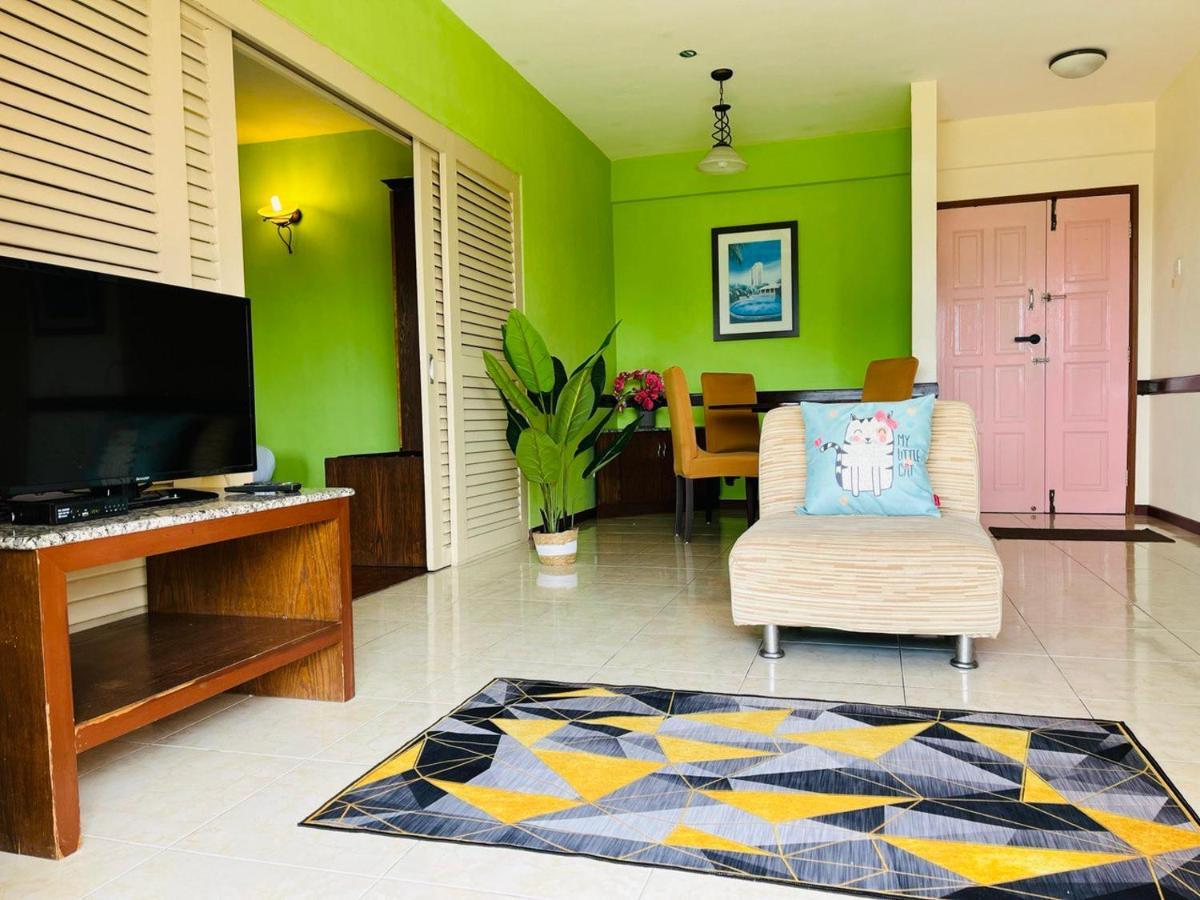 Appartement Dsavoy Afamosa Melaka Extérieur photo